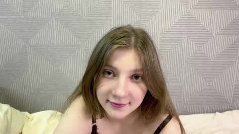 Snapshot of annamariaziencina chatting on 02-27-26, 07:14 Kate online show from 02-27-26, 07:14