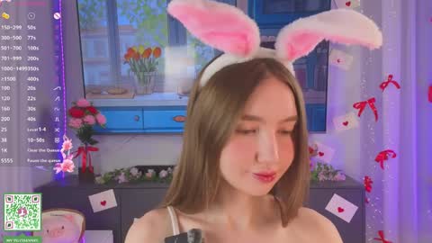 Holly Molly Im Polly online show from 03-22-26, 07:39