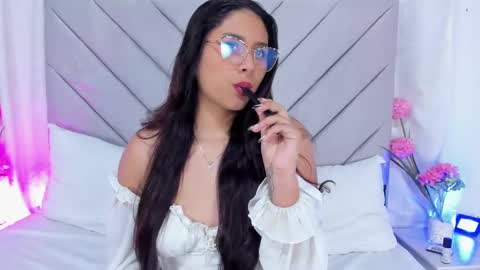 Anna online show from 12-26-24, 08:00