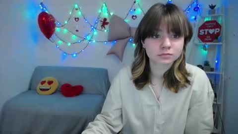 Snapshot of annawestt chatting on 02-16-26, 06:20 Anna online show from 02-16-26, 06:20