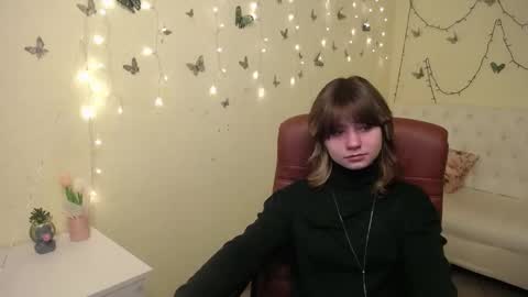 Snapshot of annawestt chatting on 02-23-26, 06:22 Anna online show from 02-23-26, 06:22