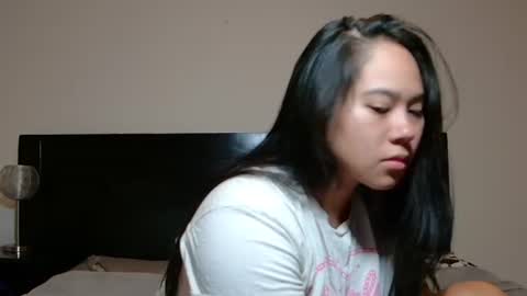 Snapshot of annaxnasty chatting on 06-19-26, 01:21 Anna online show from 06-19-26, 01:21