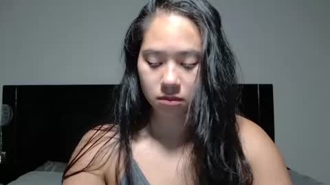 Snapshot of annaxnasty chatting on 06-24-26, 01:15 Anna online show from 06-24-26, 01:15