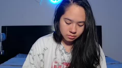 Snapshot of annaxnasty chatting on 07-10-26, 02:27 Anna online show from 07-10-26, 02:27