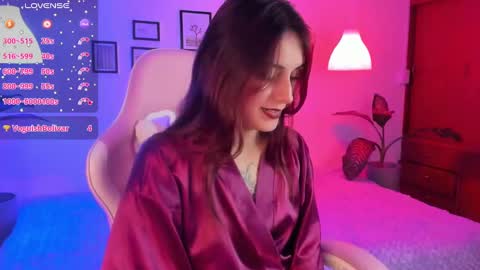 Snapshot of anne_bloom_ chatting on 12-12-24, 12:27 Anne online show from 12-12-24, 12:27