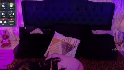 Snapshot of anne_honey55 chatting on 04-19-26, 01:05 online show from 04-19-26, 01:05