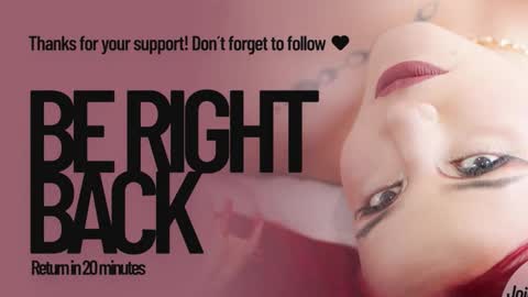 Snapshot of anne_julienne chatting on 10-31-25, 12:22 online show from 10-31-25, 12:22