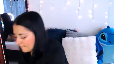Anne  online show from 05-31-26, 04:36