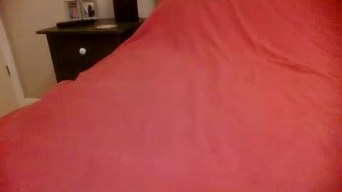 Snapshot of annecharlie chatting on 09-30-25, 01:05 annecharlie online show from 09-30-25, 01:05