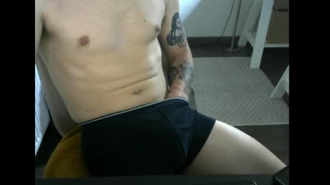 Snapshot of annecylake chatting on 05-01-26, 12:10 annecylake online show from 05-01-26, 12:10