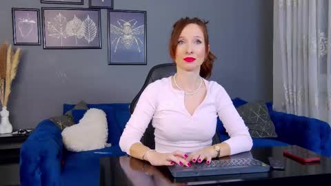 Anne online show from 12-03-25, 02:19