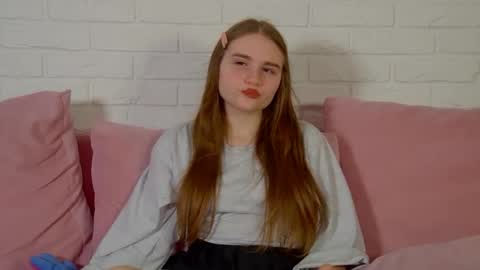 AnnetBennette online show from 07-18-26, 04:38