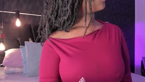 Snapshot of anneth__m chatting on 02-24-25, 07:52 Anneth online show from 02-24-25, 07:52