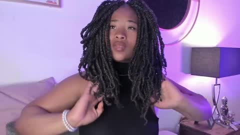 Snapshot of anneth__m chatting on 03-10-25, 07:40 Anneth online show from 03-10-25, 07:40