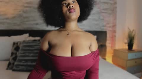 Snapshot of anneth__m chatting on 11-07-25, 08:20 Anneth online show from 11-07-25, 08:20