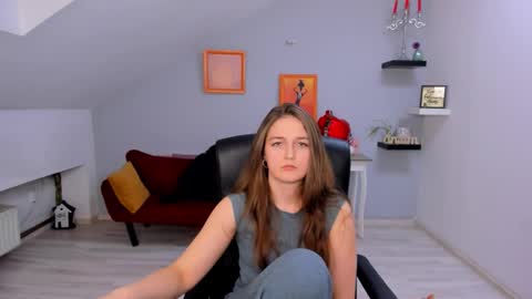 annewilsonn online show from 02-26-26, 03:55