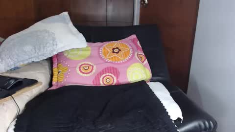 ANNE online show from 04-15-26, 02:24