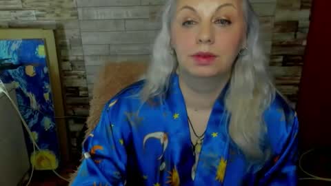 Snapshot of anngelynajoy chatting on 10-13-25, 10:32 Anngel online show from 10-13-25, 10:32