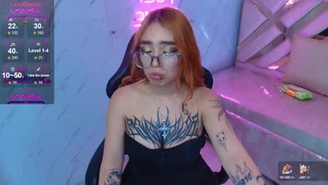 Snapshot of anni_acker_b chatting on 02-21-25, 08:16 Anni acker b online show from 02-21-25, 08:16