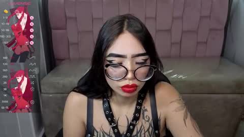 Snapshot of anni_acker_b chatting on 11-05-25, 01:11 Anni acker b online show from 11-05-25, 01:11