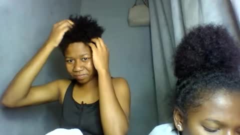 Snapshot of annick98 chatting on 02-13-26, 11:28 annick98 online show from 02-13-26, 11:28