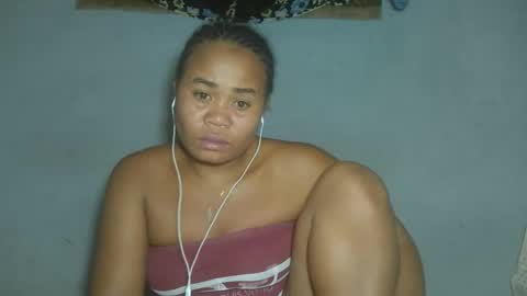 annick98 online show from 04-18-26, 08:31