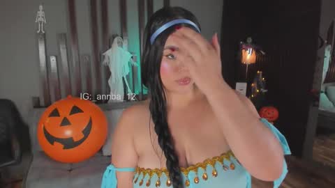 annie_barozzi online show from 10-31-25, 02:51