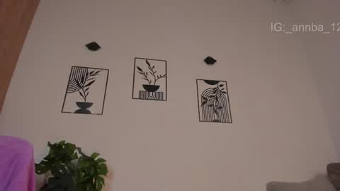 annie_barozzi online show from 05-18-26, 02:23