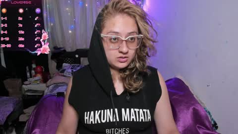 Snapshot of annie_bigboobs_ chatting on 01-29-25, 10:11 Ana Bolena independent model online show from 01-29-25, 10:11