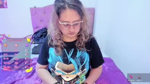 Snapshot of annie_bigboobs_ chatting on 12-15-25, 10:47 Ana Bolena independent model online show from 12-15-25, 10:47