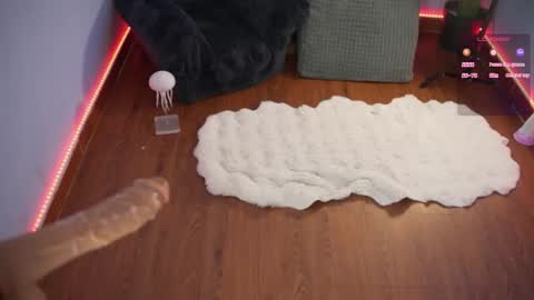 Annie online show from 01-05-26, 07:17