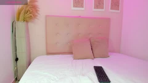 Snapshot of annie_dolce_ chatting on 07-02-26, 02:23 annie_dolce_ online show from 07-02-26, 02:23