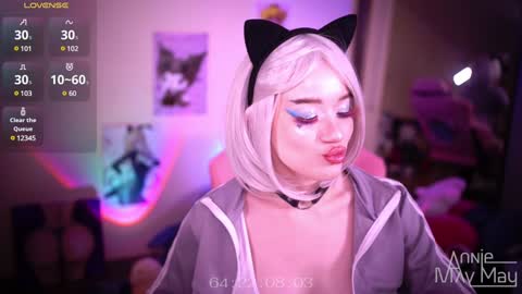 Snapshot of annie_may_may chatting on 01-06-25, 07:52 Annie May online show from 01-06-25, 07:52