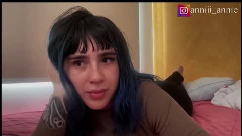 JEANNE no olvides seguirme dont forget follow me  uu online show from 09-12-25, 08:09