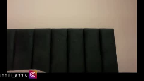 Snapshot of annie_snow_ chatting on 05-01-26, 11:42 JEANNE no olvides seguirme dont forget follow me uu online show from 05-01-26, 11:42