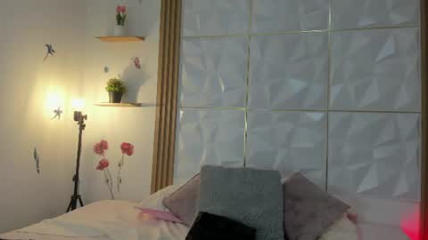   online show from 06-29-26, 01:33