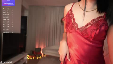 anniehillofficial_ online show from 12-20-24, 08:12