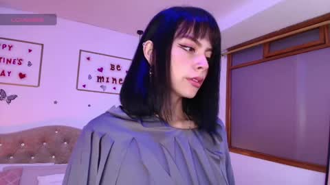 Annie online show from 03-03-25, 09:33