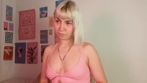 annietinky online show from 05-07-26, 02:06