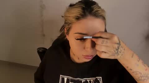 Annika online show from 02-24-26, 12:47