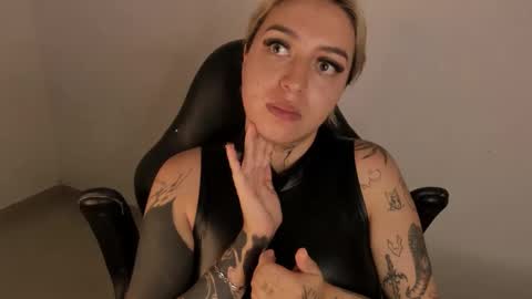 Annika online show from 03-01-26, 12:40