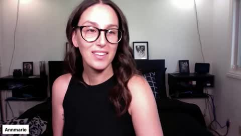 Snapshot of annmarieferrara chatting on 11-17-25, 04:46 Ann online show from 11-17-25, 04:46