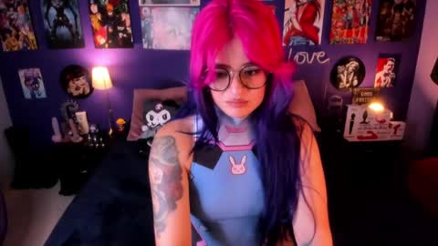      Paty     online show from 10-08-25, 12:52