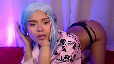 Snapshot of anny_jhoson chatting on 12-12-24, 06:36 ANNY online show from 12-12-24, 06:36