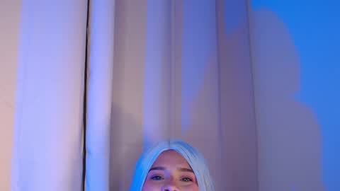 Snapshot of anny_jhoson chatting on 12-13-24, 03:38 ANNY online show from 12-13-24, 03:38