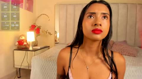 Snapshot of anny_kiut chatting on 05-10-26, 11:37 ANNY online show from 05-10-26, 11:37