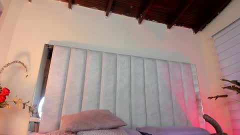 Snapshot of anny_kiut chatting on 06-03-26, 02:33 ANNY online show from 06-03-26, 02:33