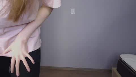 Snapshot of anny_meow chatting on 02-08-25, 02:36 Ann My current schedule is below online show from 02-08-25, 02:36