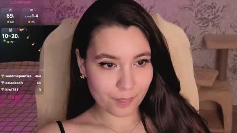 Snapshot of anny_shine chatting on 05-16-26, 12:51 Annie online show from 05-16-26, 12:51