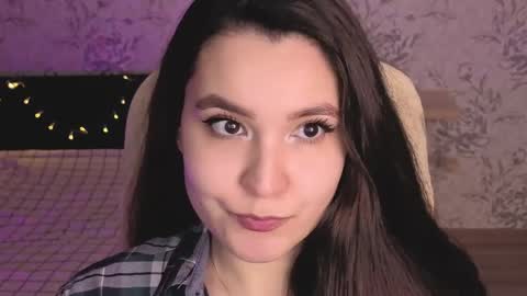 Snapshot of anny_shine chatting on 05-31-26, 11:28 Annie online show from 05-31-26, 11:28